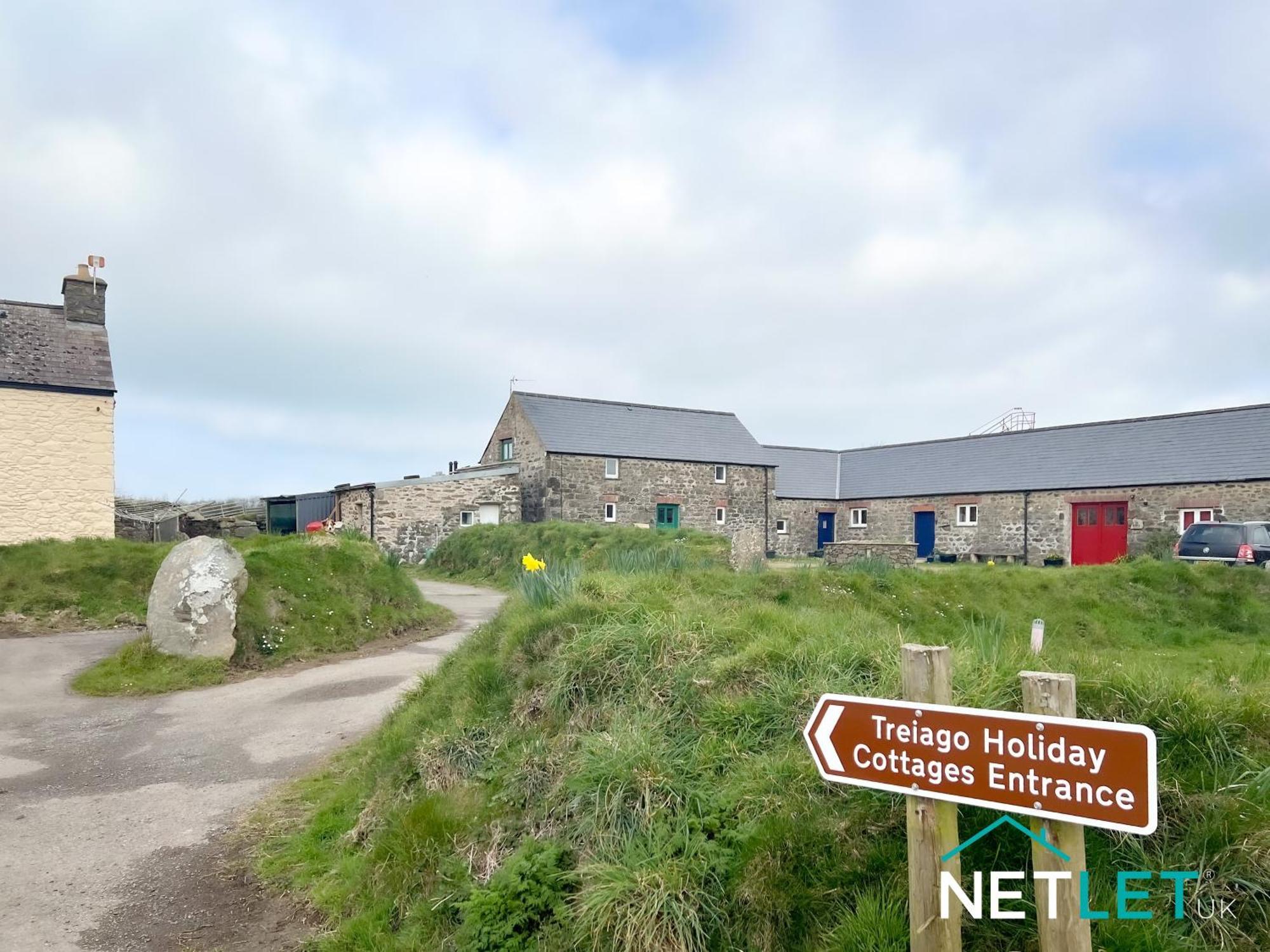 Ty Helygen - A Beautiful Rural Cottage In St Davids Екстериор снимка